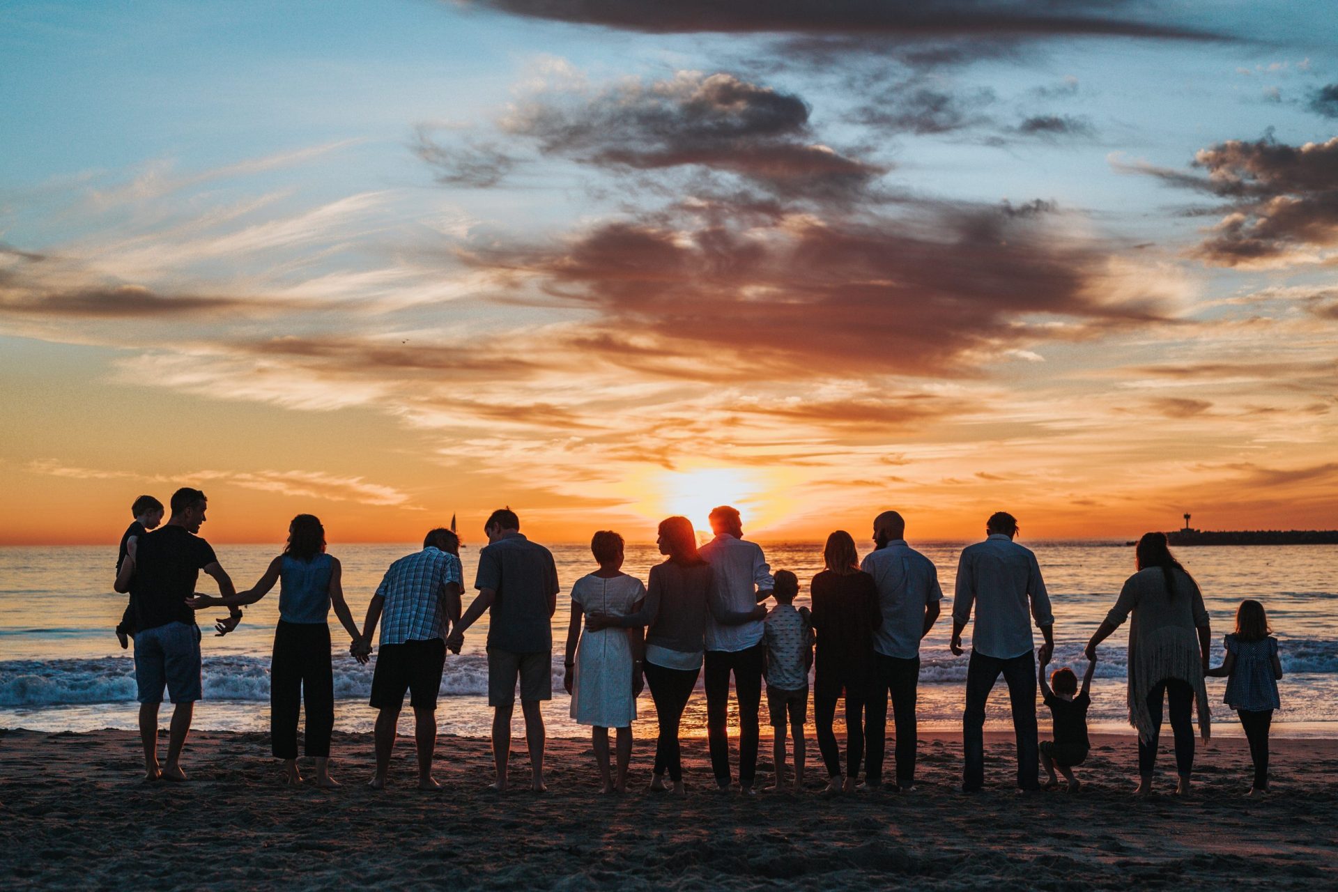 tyler-nix-V3dHmb1MOXM-unsplash Familia